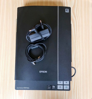 Epson Perfection V370 Photo Scanner