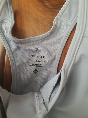 NIKE Dri Fit Zip Front Med Support Sports Training Bra Racer Back Lavender NWT - Picture 3 of 11