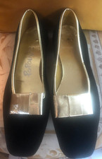 Vintage Flats 70's Popolinos Black Velvet Gold Metallic Bow 9