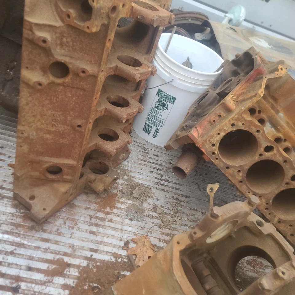 Chevy II Nova 1966 L79 350 hp 327 bloque de motor código postal 3791362 fecha E-6-6 Foto 2 de 4