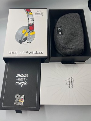 Beats by Dr. Dre Beats Solo3 Wireless Disney Mickey Mouse 90th Anniversary