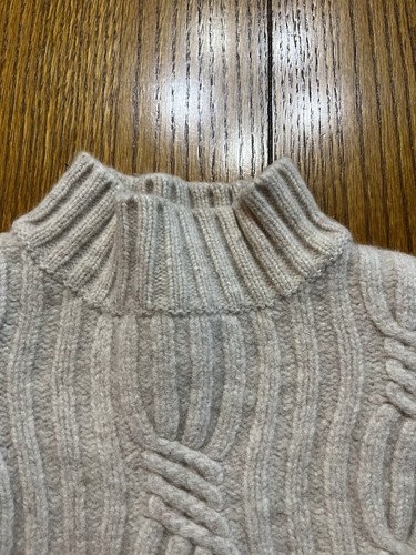 Pull Col Roulé 100% Cachemire Valerie Stevens - Taille PS (Petite) - Beige Bicolore - Occasion Très Bon état (réparé)