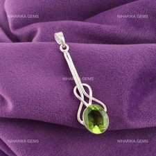 925 Silver Oval August Birth Natural Peridot Engagement New Year Pendant Jewelry