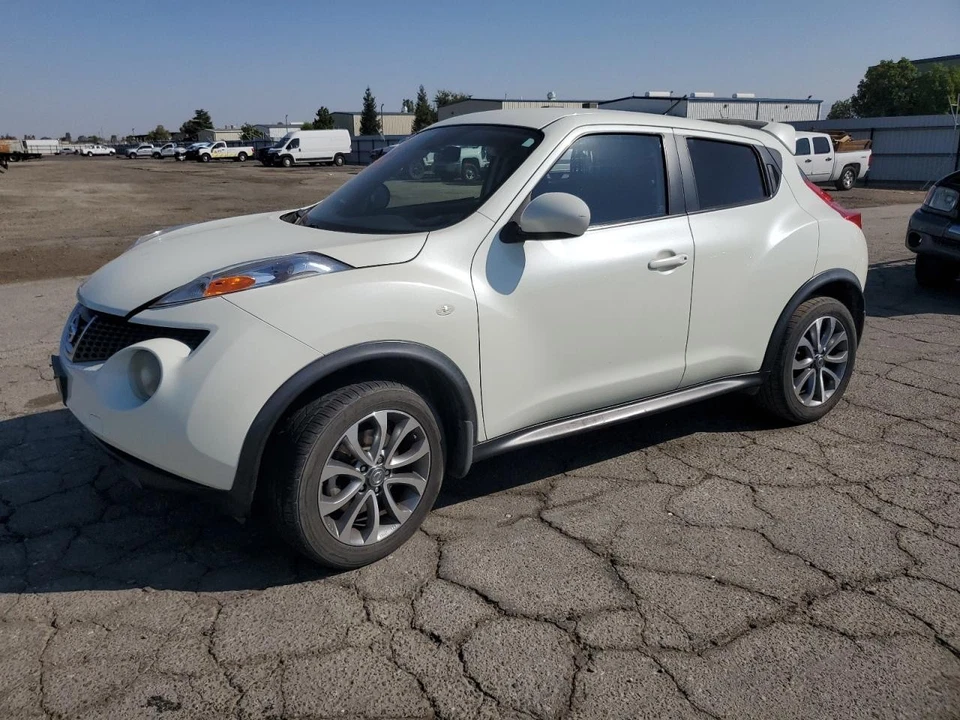 Capó usado se adapta a: Nissan Juke 2012 grado A Foto 2 de 4