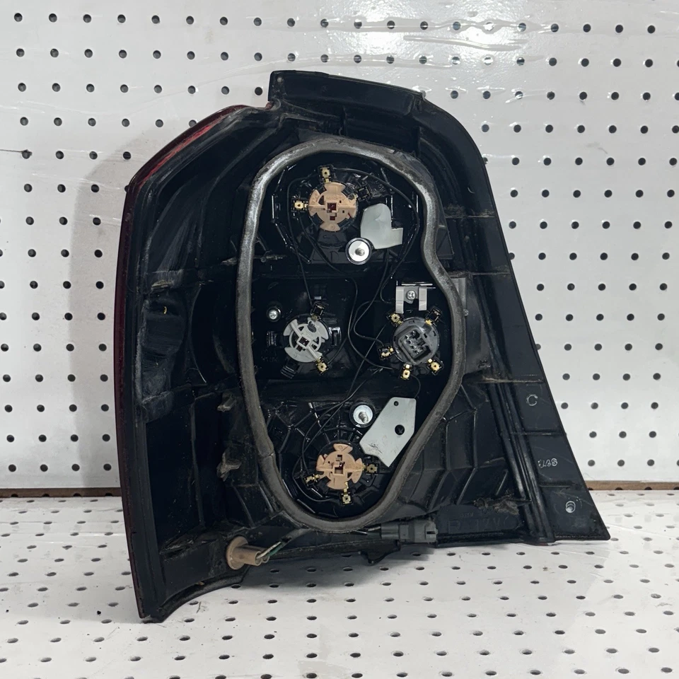 04 05 06 07 2004 2005 2006 2007 TOYOTA HIGHLANDER LUZ TRASERA DERECHA LÁMPARA #18 Foto 3 de 4