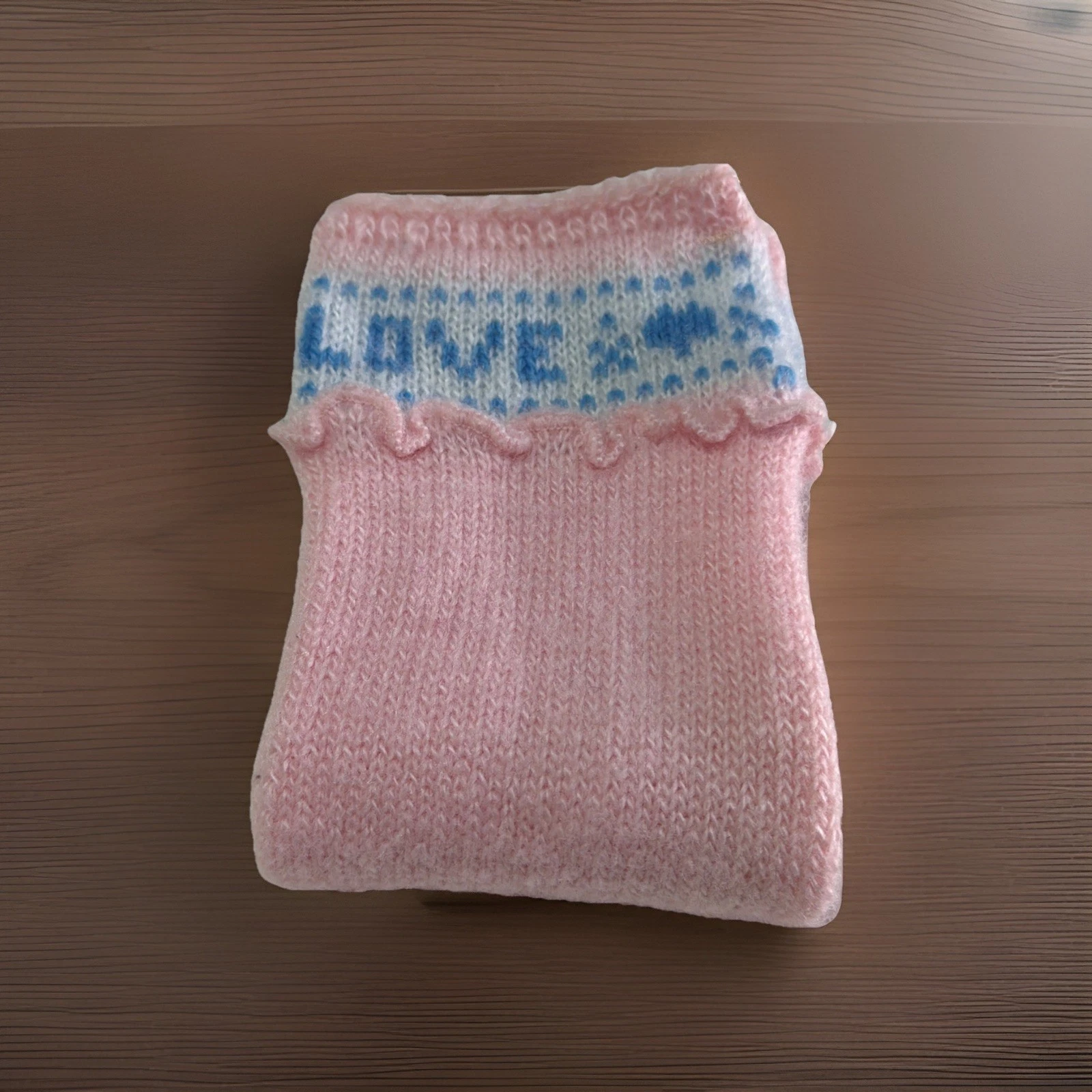 VTG Women's Sock Wool Blend Socks Baby Pink 12” Blue Spell Out LOVE Knit
Opens in a new window or ta
