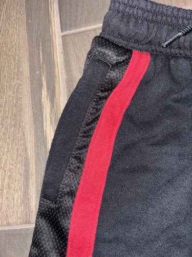 Jordan Shorts Size Youth XL - Picture 3 of 6