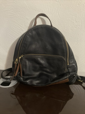 Mini black leather Fossil backpack #minibackpack
