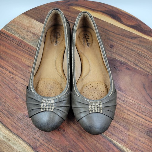 clarks artisan ballet flats