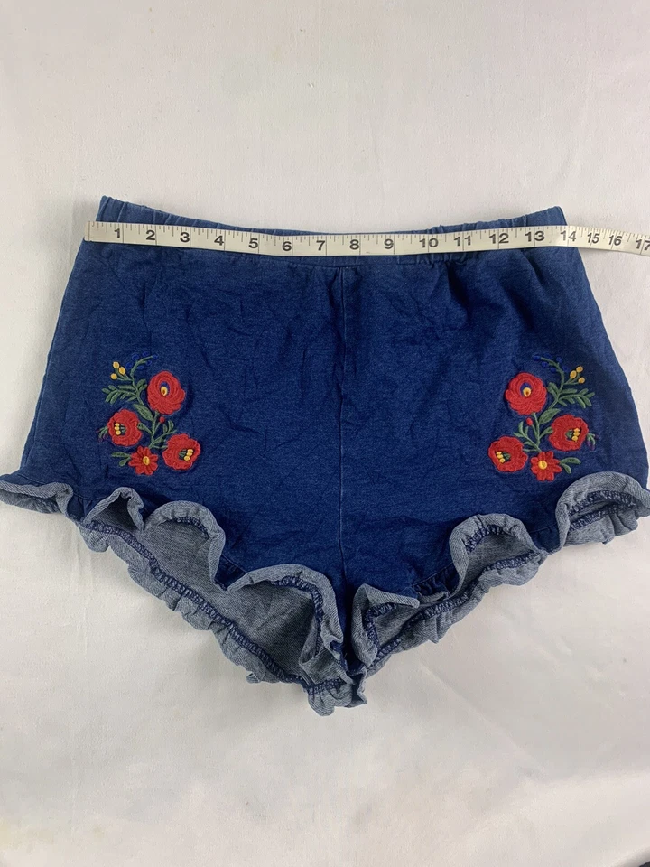Pantalones Cortos Forever 21 Rosa Bordados Para Mujer Talla Mediana Azul Denim Foto 3 de 4