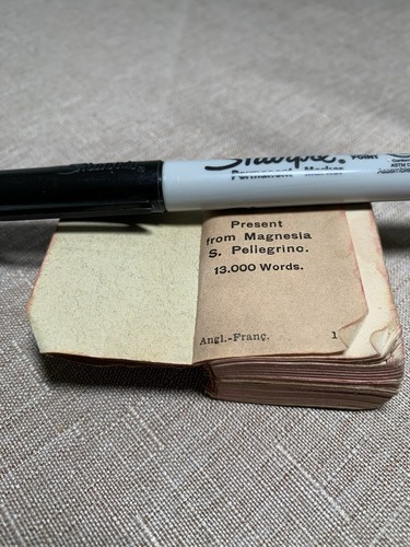 Antique Tiny Dictionary English - French 1939 Present From Magnesia S. Pelegrino - Picture 10 of 12