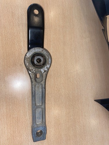 Pendelstütze  Getriebestütze VW Golf 5 V
