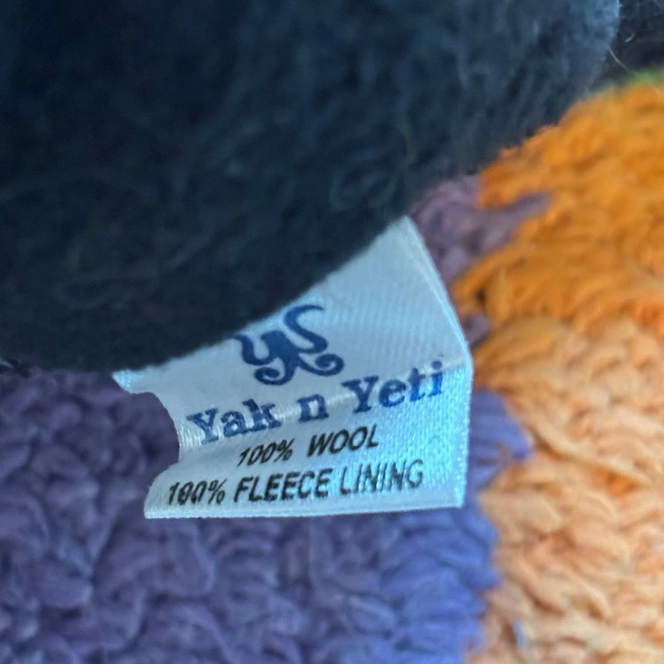 Yak n Yeti Rainbow Monkey 豆豆帽带耳扣 100% 羊毛 — 第 4/4 张图片