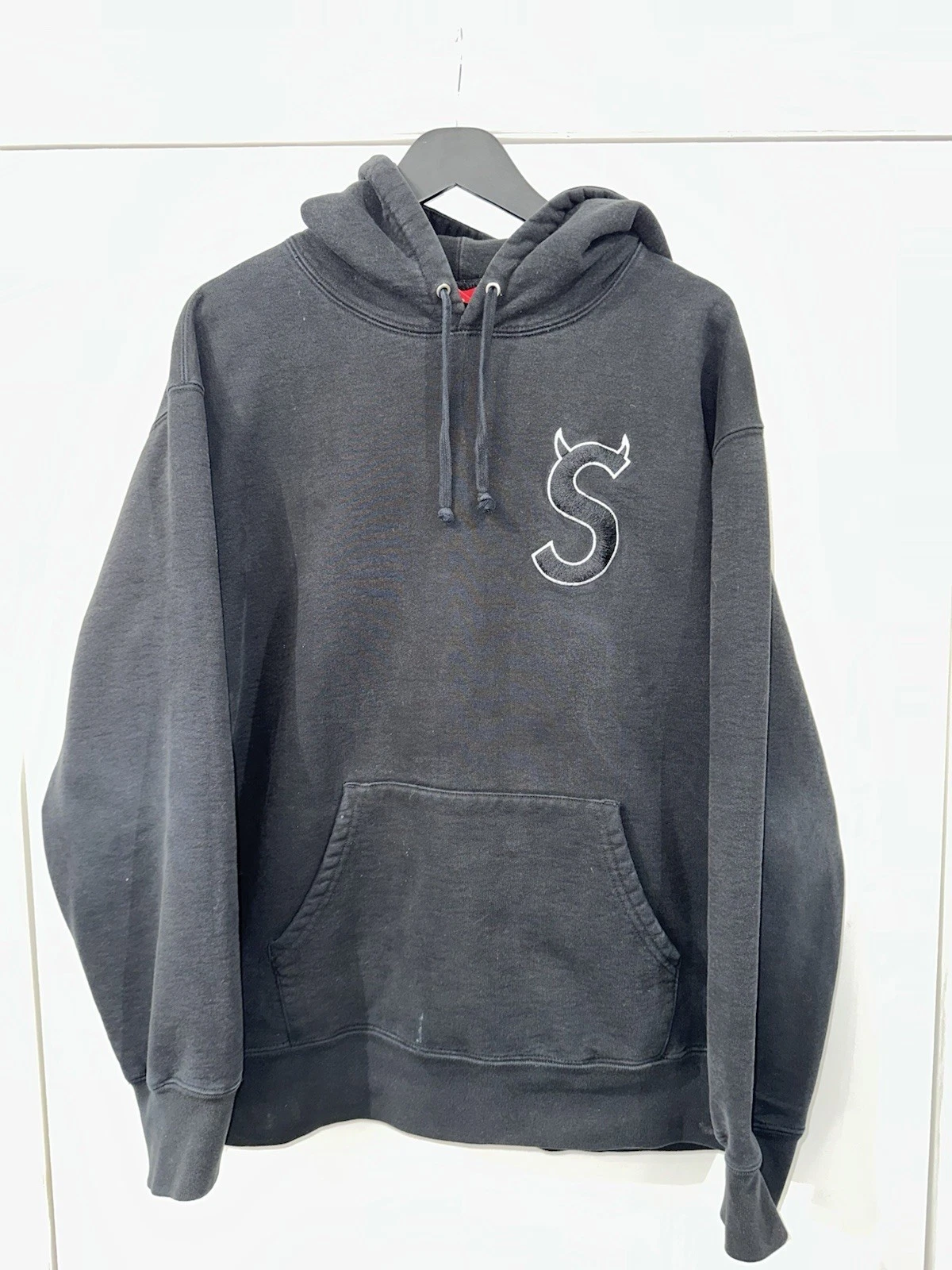 Sweat à capuche logo Supreme Devil s 
