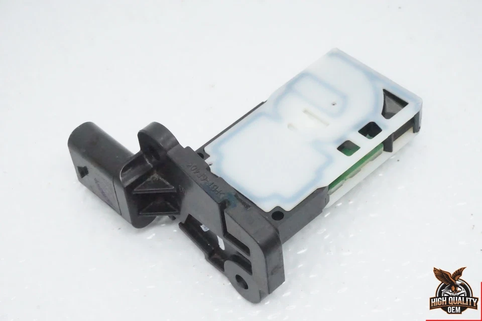 Chevrolet Equinox 2018-2025 sensor de flujo másico OEM 12729015 Foto 3 de 4