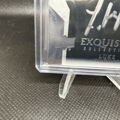 2023-24 UD Exquisite Rookies Luke Hughes Auto su scheda /99 Rc inchiostro argento - Foto 6 di 8