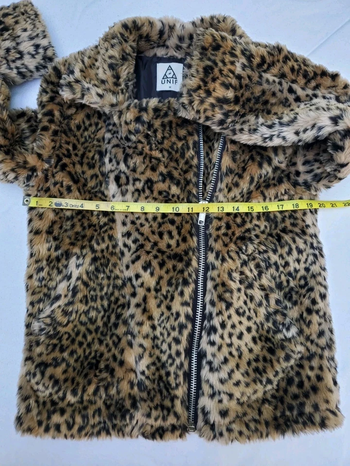 Talla Mediana Para Mujer - Chaqueta UNIF Estampado de Leopardo Guepardo Cremallera Completa Vegana Sintética Foto 4 de 4