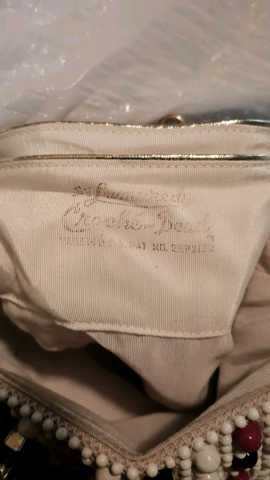 De colección. Bolso de Mano Lumurado Crochet Rojo, Blanco Azul Con Cuentas Hecho en EE. UU. Años 50 Foto 4 de 4