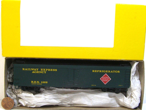 Accurail HO Scale Model RR Railway Express Agency REX 1268 Refrig. Box Car IH7 | Zustand: Used