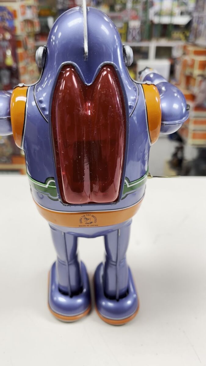 OSAKA TIN AGE COLLECTION TETSUJIN 28 NO 3 WIND UP TIN TOY OSAKA TIN AGE COLLECTION TETSUJIN 28 NO 3 WIND UP TIN TOY