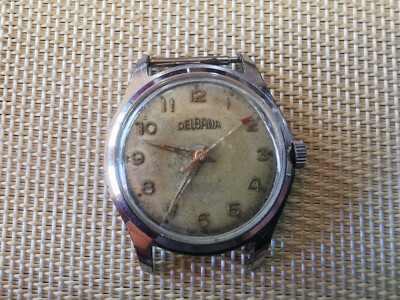   Vintage  SWISS MEN WATCH DELBANA