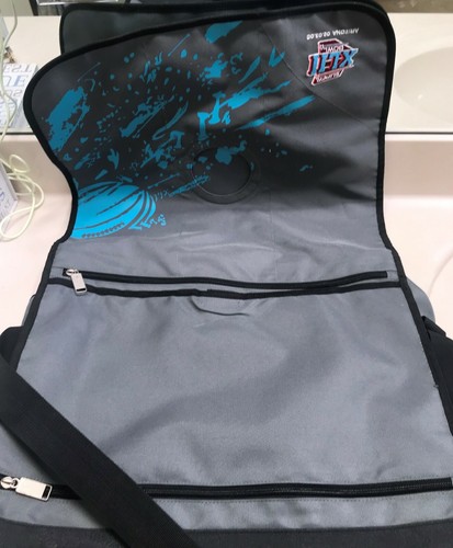 Super Bowl XLII New York Giants-New England Patriots 19"x 15" Attach'e case+Pin! - Picture 4 of 12