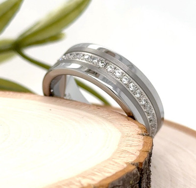 Durable 8mm Tungsten Carbide Band Unisex CZ Dimond Inlay Polished Finish Ring
