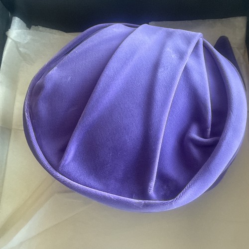 VINTAGE Purple Velvet W Bow 40-50'S HAT From The Topper store West Seattle