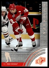 2001-02 SPx Steve Yzerman Detroit Red Wings #22