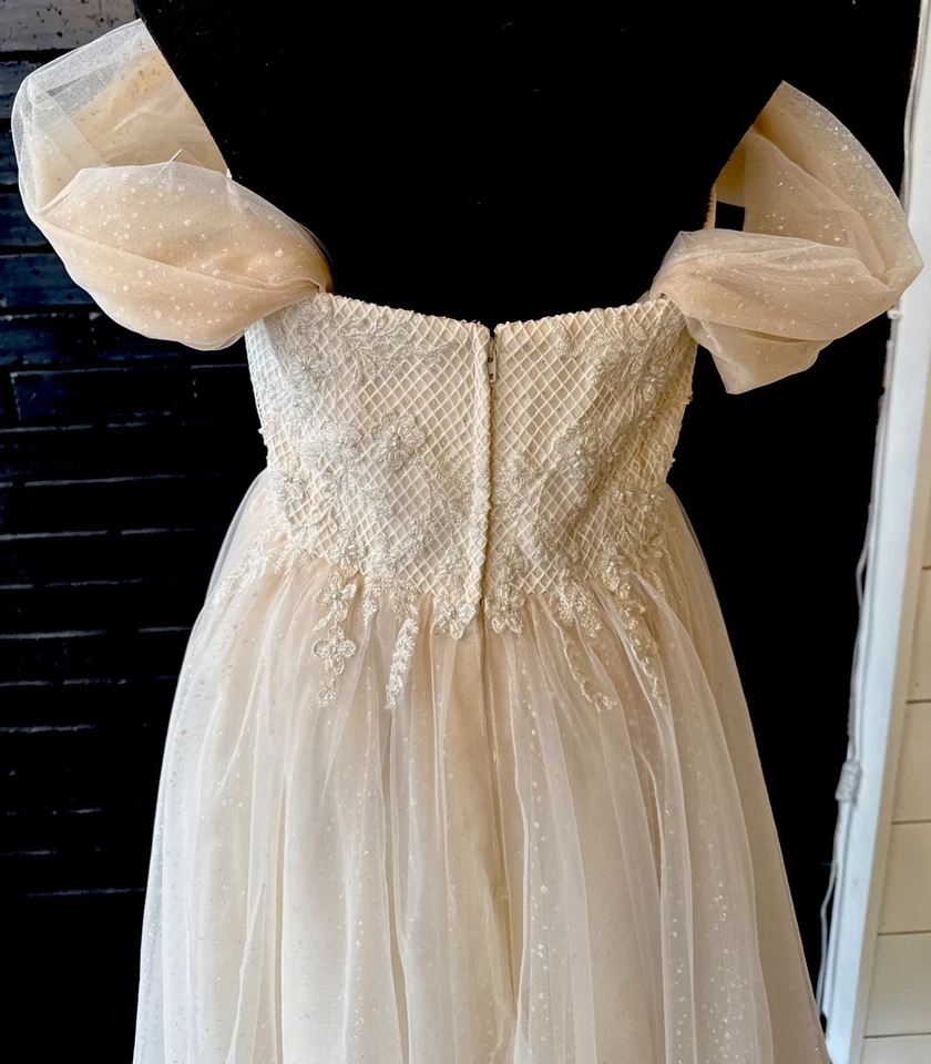 Tea Length, Reception, Beach, Glitter, Pearl, Size 10, Tania Olsen - Image 4 of 4