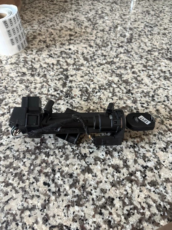 2012-2018 FORD FOCUS IGNITION SWITCH LOCK W/ KEY & IMMOBILIZER OEM Foto 3 de 4