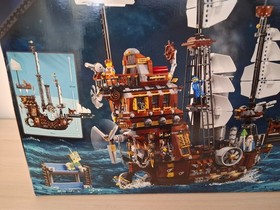 Genuine Lego Set Lego Movie 70810 - Eisenbeard's Sea Cow + OBA + Original Box
