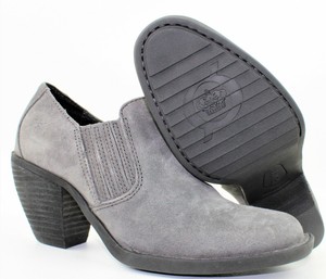 born fredrika bootie
