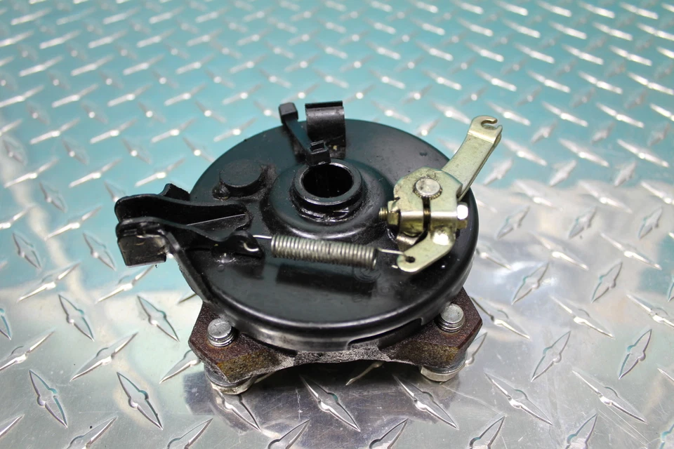 E-ton Viper Mini RXL 50 2005 freno delantero izquierdo tambor herrajes brazo resorte completo Foto 4 de 4