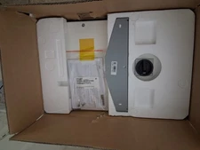 SolarEdge SE5000H-US000BNC4 Single Phase 5kW Inverter w/ DC Safety Switch read