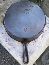 Vintage Favorite Piqua Ware #9 Cast Iron Skillet