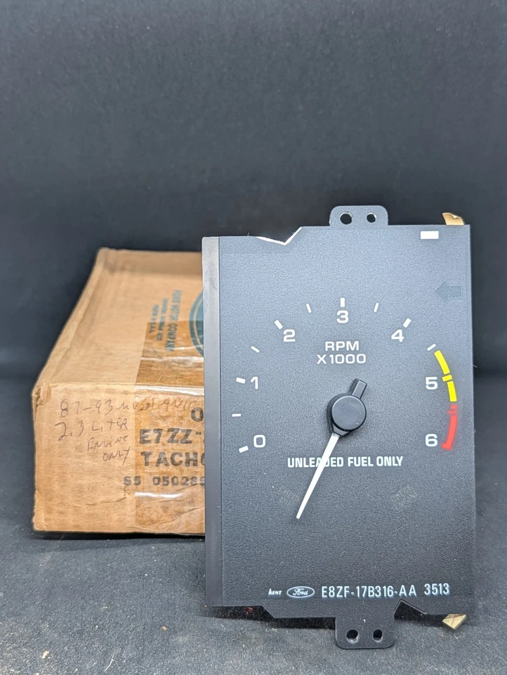 NUEVO 1987 1988 1989 1990 FORD MUSTANG 2,3 L TABLERO TACÓMETRO CALIBRE E7ZZ-17360A Foto 3 de 4
