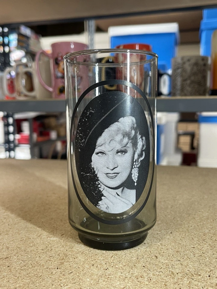 Vintage 1979 Arby’s Collector Series Glass – Mae West #4 of 6 – I’m No Angel - Image 2 of 4
