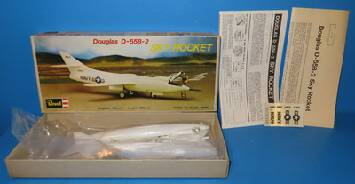70er Jahre Revell 1/65 H-121-- Douglas D-558-2 Sky Rocket--ungebaut in OvP #B830