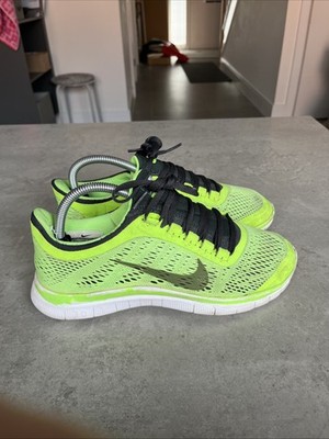Nike Free 3.0 v5 Schuhe Herren UK7,5 Volt Gelb Laufen Athletisch Training Turnschuhe