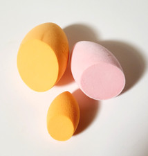 Real Techniques Beauty Sponges Set of 3 Small...