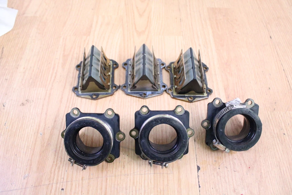 2000 ARCTIC CAT THUNDER CAT 1000 进气歧管和芦苇碳水化合物支架 — 第 3/4 张图片