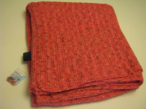 NWT Authentic Urban Outfitters Pink Blanket 60" x 50" Cozy Soft  - Picture 3 of 12