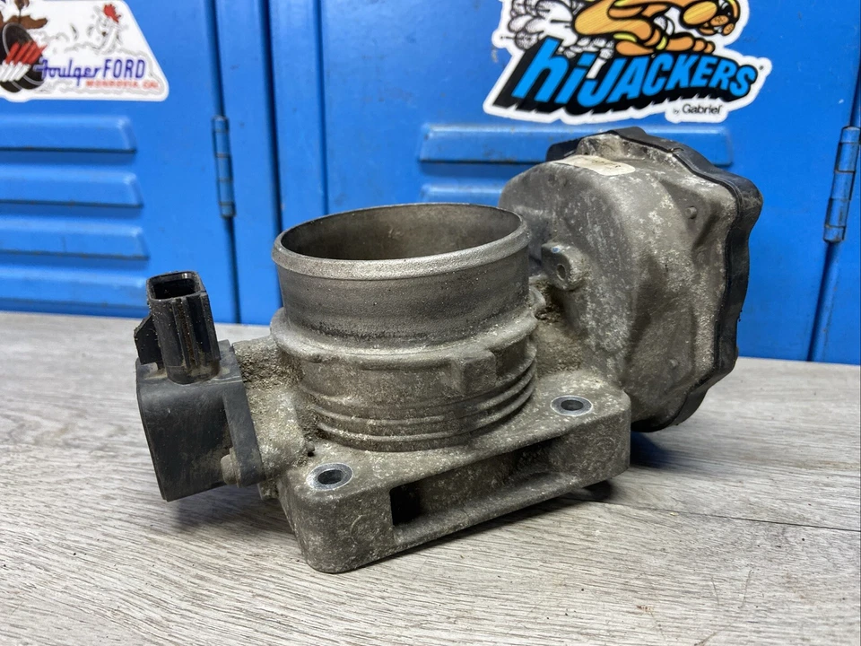 Ford Expedition 2005-2010 carrocería del acelerador OEM 3L3E-AE Foto 3 de 4