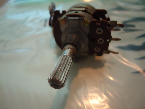 Pioneer SA-9800 Integrated Amplifier Parting Out Balance Potentiometer