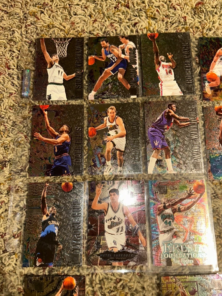 Lote de 35 tarjetas de baloncesto Fleer de metal 1996-97 Foto 2 de 4