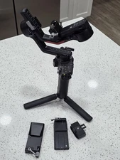 DJI RS 4 3-Axis Gimbal Stabilizer for Cameras 