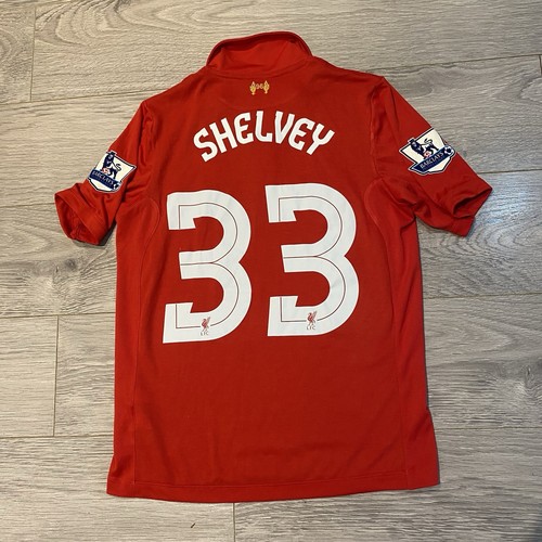 Maglia Home Liverpool 2012/13 con Shelvey 33 sul retro