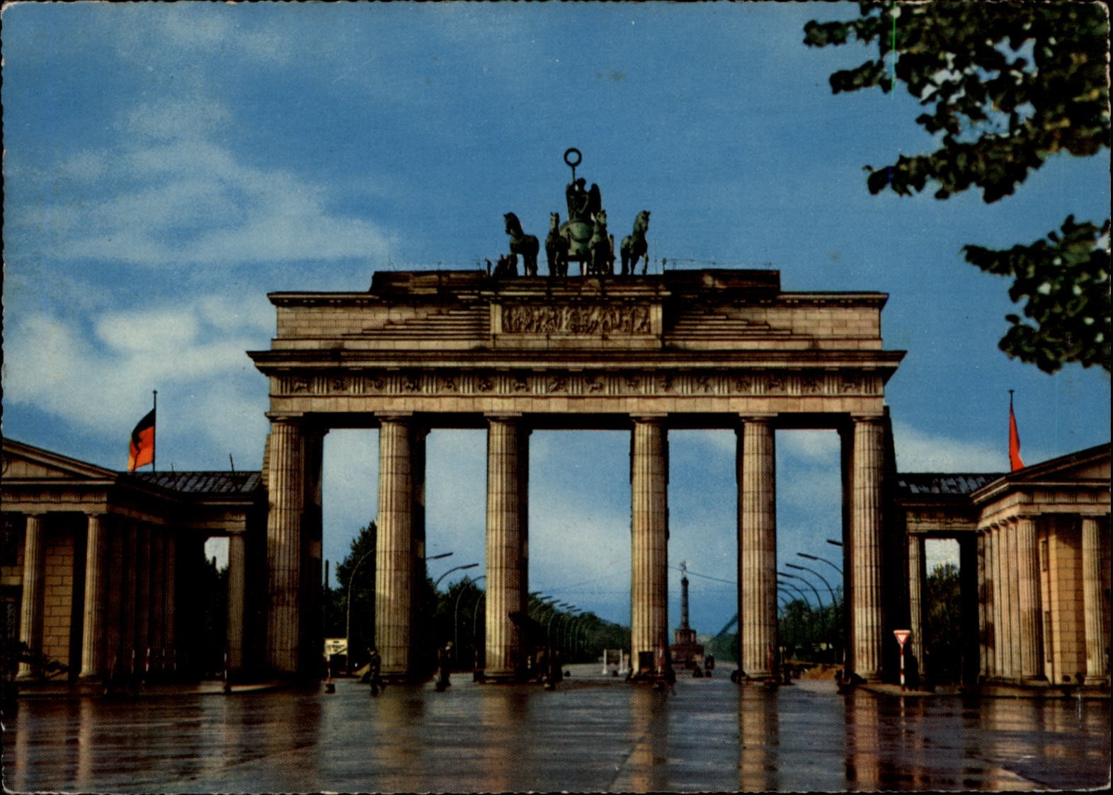Tor Issued Brandenburger Tor Berlin Germany vintage postcard x558 | eBay