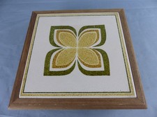 Ancien dessous de plat musical , boite a musique + cléf , fonctionne